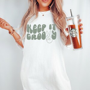 Keep it Groovy t shirt,Comfort colors tee, Oversized t shirt, retro t shirt, hippie t shirt