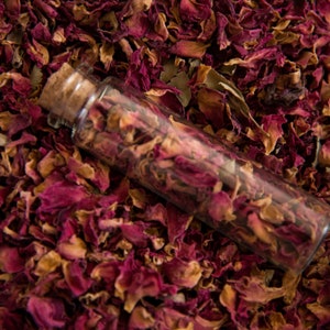 Vial of Dried Rose Petals - 1 gram