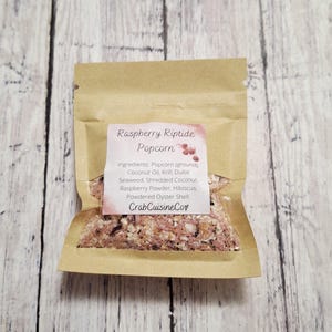 Raspberry Riptide - Popcorn Mix - Hermit Crab Food - Homemade - Crabcuisineco