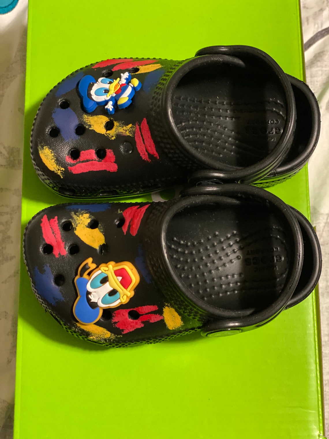 boys crocs size 4