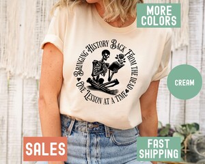T-Shirt Funny History - Visitez Hyperborea - Coupe Classique, Manches Courtes