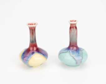 Mini size handmade ceramic vase, minimalist decorative vase, dry flower vase, dripping glazing pottery vase, long neck vase