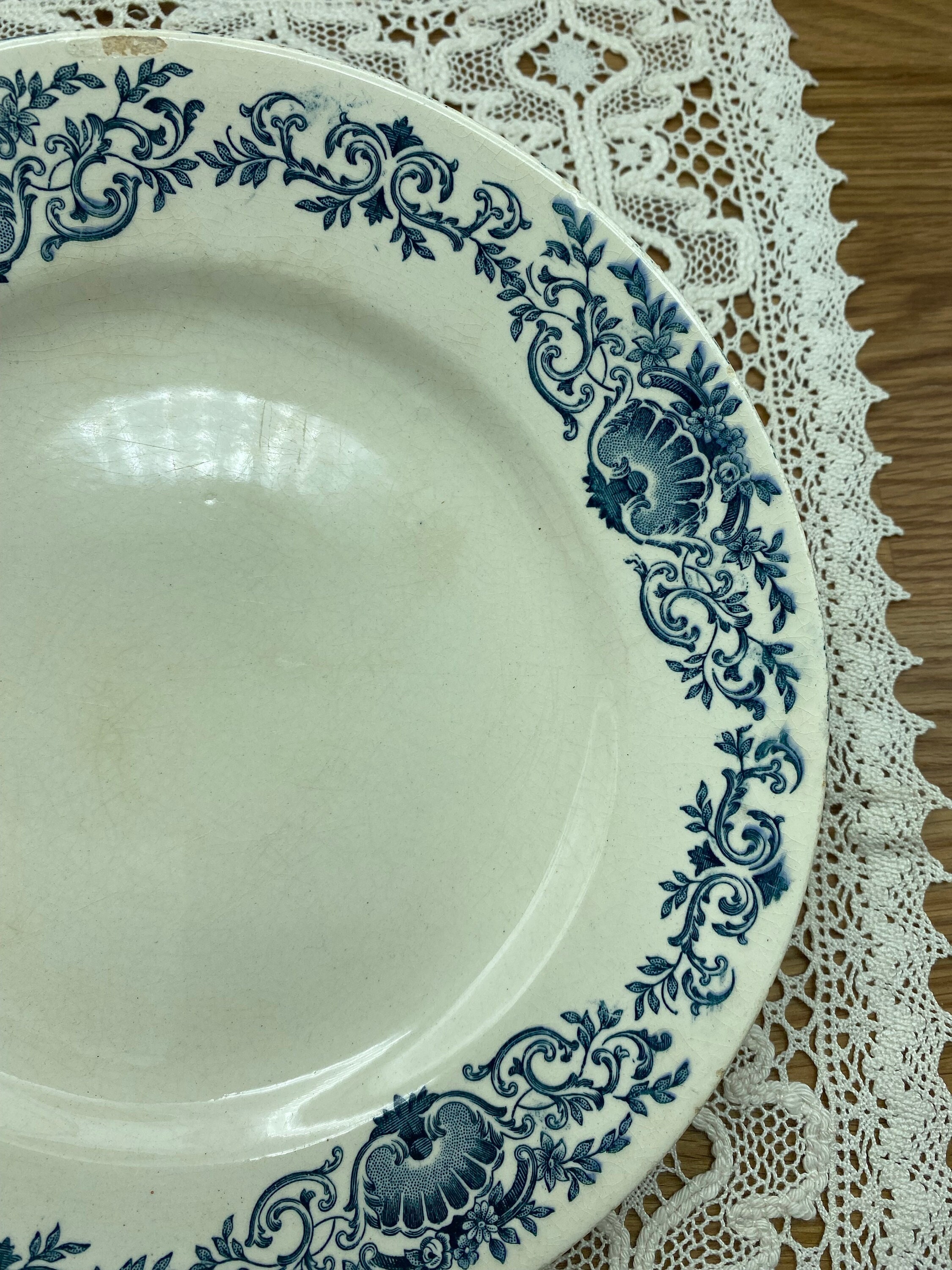 4 Assiettes Plates Décor Coquillages Porcelaine épaisse Ets Brun Cannes