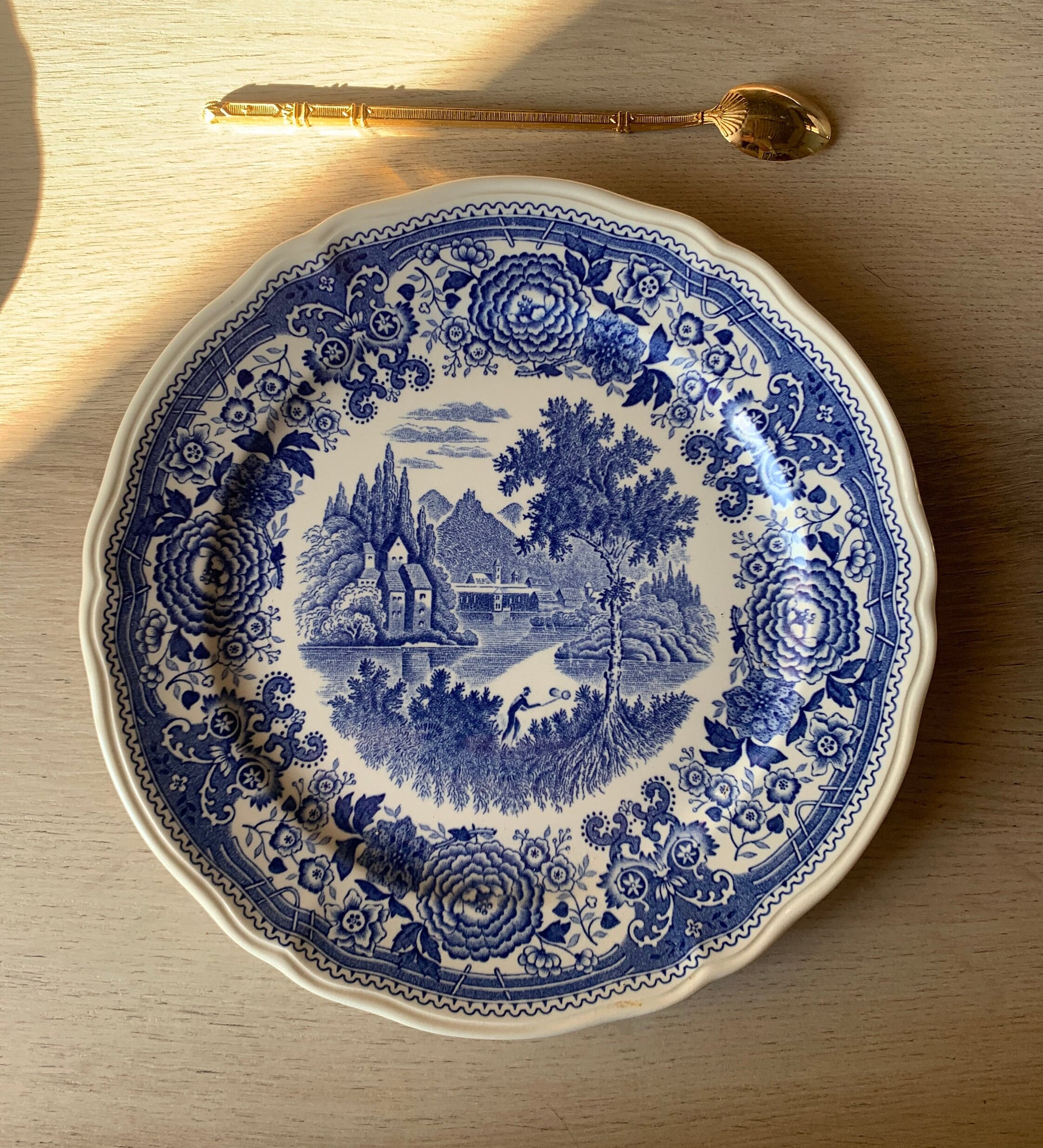 Plat Tournant Lazy Susan Villeroy & Boch Motif Bleu Oignon - 2 Niveaux, Support Bois 12 Pièces