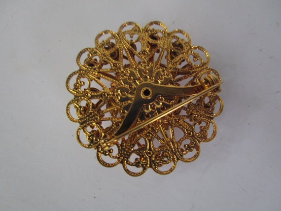Vintage Victorian Style Fancy Brooch with Scenic … - image 4