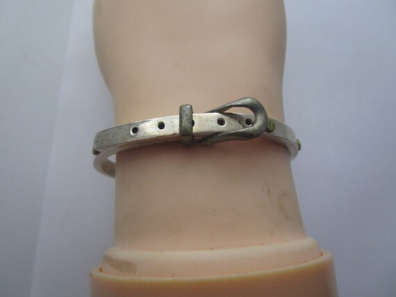 Vintage Sterling Silver Figural Belt Hinged Bangl… - image 4