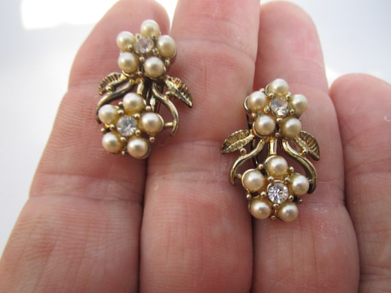 Vintage Designer Coro Elegant Pearl & Rhinestone … - image 1