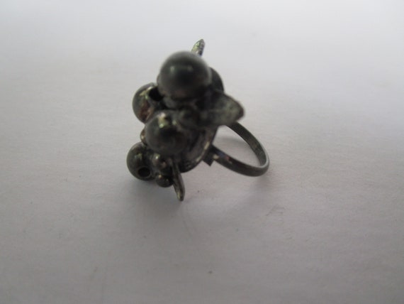 Antique Silver Fruit Cluster Statement Ring - image 2