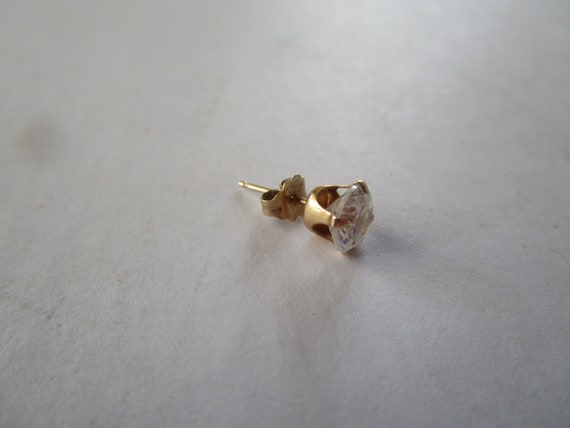 Vtg 10 K Yellow Gold & Faux Diamond Single Stud P… - image 2