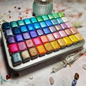 Shiny metallic handmade watercolor with 50 quarter pan, unique paint palette for art journal, calligraphy shimmer ink, stone painting kit