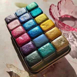 Paleta de acuarela metálica hecha a mano con 18 cuartos de pastilla, creador de tarjetas para scrapbooking, material para diario artístico, papelería arcoíris, tinta de caligrafía