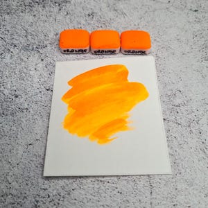 Vernice opaca da un quarto di vaschetta ARANCIONE NEON per nail art, materiale per pittura su roccia, regalo per artigiani, inchiostro per brushlettering, kit per collage di scrapbooking