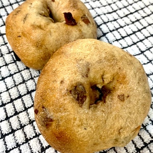Sourdough Bagels; “Cinnamon Raisin”, Amish Made, Pack of 6 Bagels