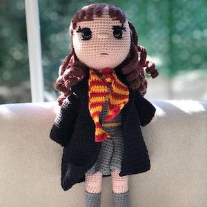 Handmade Wizard Girl Crochet Doll – Unique Amigurumi Gift for Kids, Wizard Fans, Collectors – Custom Crochet Plush, Perfect Wizard Birthday