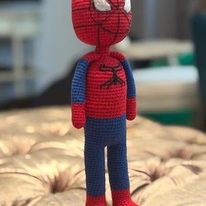 Spiderman häkeln Amigurumi Spielzeugpuppe, Superheld Action Figure Plüsch Zubehör Bild 8
