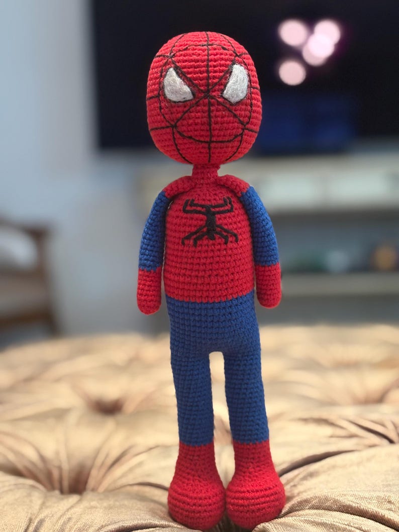 Spiderman häkeln Amigurumi Spielzeugpuppe, Superheld Action Figure Plüsch Zubehör Bild 9