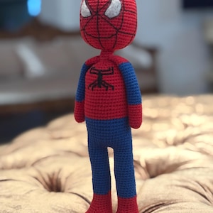 Spiderman häkeln Amigurumi Spielzeugpuppe, Superheld Action Figure Plüsch Zubehör Bild 1