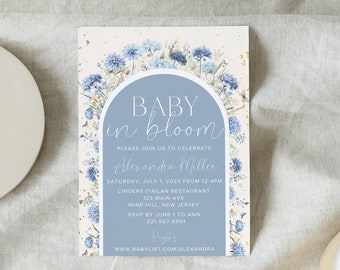 Bebé en flor, Baby Shower de niño en flor, Invitación de bebé en flor, Plantilla de invitación para baby shower, Invitación de baby shower con flores azules