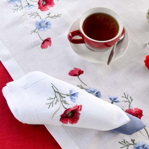 Set of Embroidered linen clothnapkins. Set of linen napkins with embroidery poppies with cornflowers. Table linens, table decor size 40*40cm