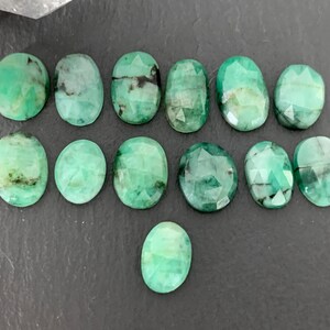 Emerald Faceted oval 10-12mm cabochon