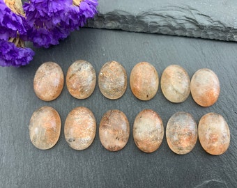 Sonnenstein Cabochon 13 x 18 mm oval - kalibrierte Cabochons
