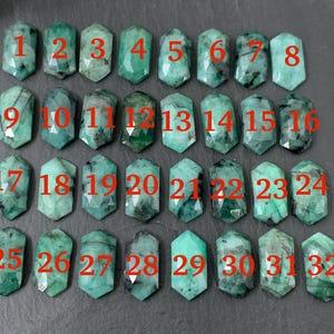 Faceted Emerald long hexagon 8x16mm cabochon/ F8 bild 2