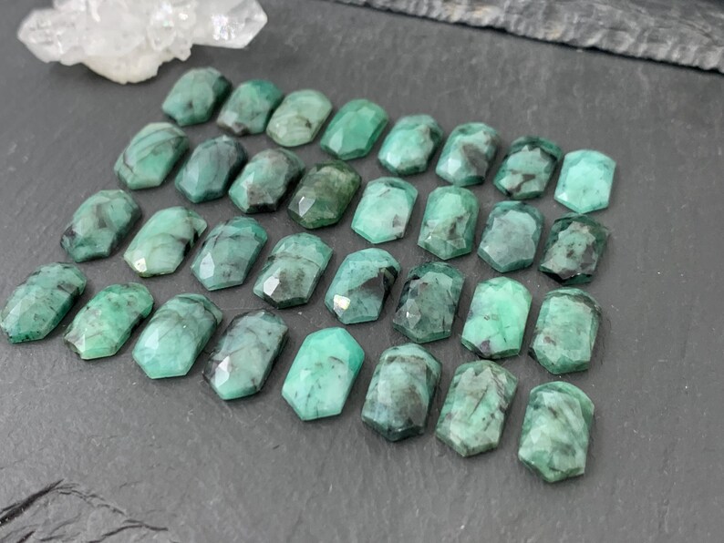 Faceted Emerald long hexagon 8x16mm cabochon/ F8 bild 6