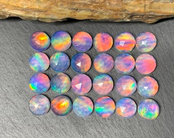 Facettierte Aurora Opal runde 10 mm Cabochon - Doublette Cabochons