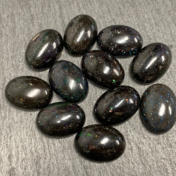 Black Opal Oval 10x14mm cabochon- Andamooka Australia