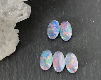 Opal cabochon (Opal Doublet) 5x3mm *