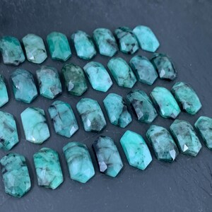 Faceted Emerald long hexagon 8x16mm cabochon/ F8 bild 4
