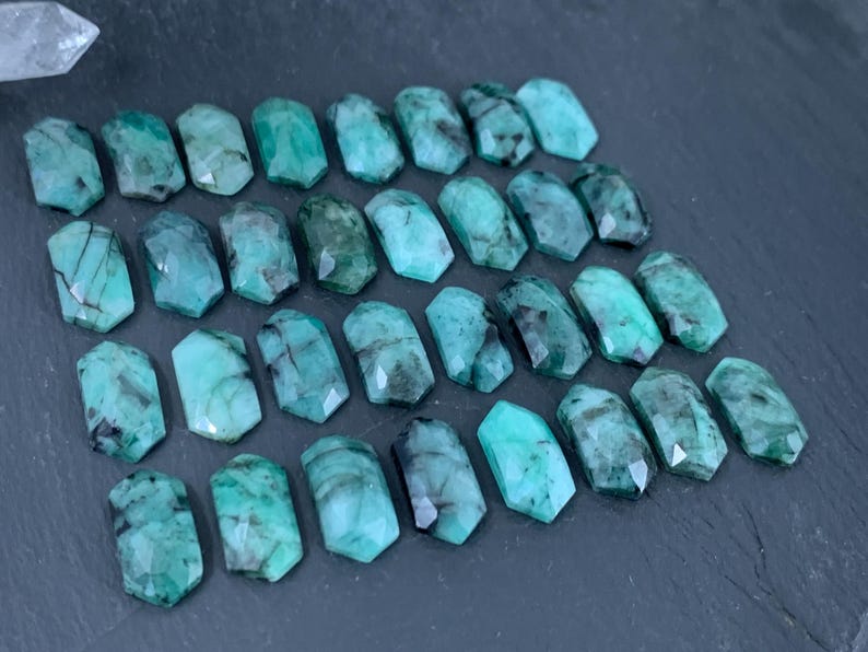 Faceted Emerald long hexagon 8x16mm cabochon/ F8 bild 4