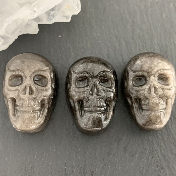 Silver Obsidian skull 15x22mm cabochon