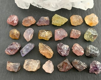 Natural Raw Sapphire piec