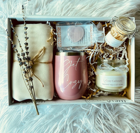 Gift Box for Mom, Birthday Gift Box, Cozy Gift Box, Cozy Gift for Women,  Gifts for Her, Hygge Gift Box, Hygge Box, Cozy Candle, 