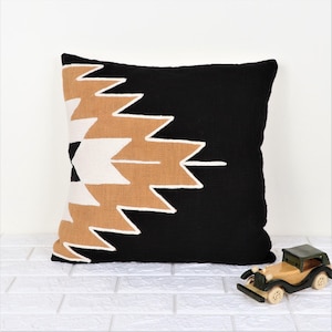 Handwoven Zapotec Pillow Cover: Boho Tribal Cotton Cushion