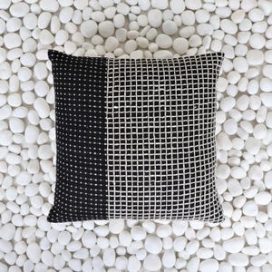 Ivory Black Pillow Case 100% Cotton Hand Loom Woven 18x18 Inches (45x45 Cm) Boho Decorative Throw Pillow Cover Cushion Cover