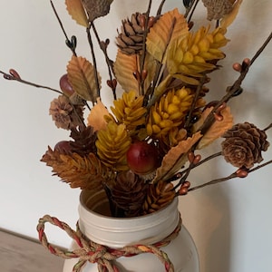 Pièce maîtresse d'automne Décoration de table pour Thanksgiving Décoration d'automne pour la maison Décoration d'automne pour table Décorations de feuilles et de glands d'automne Décoration de mariage d'automne image 3