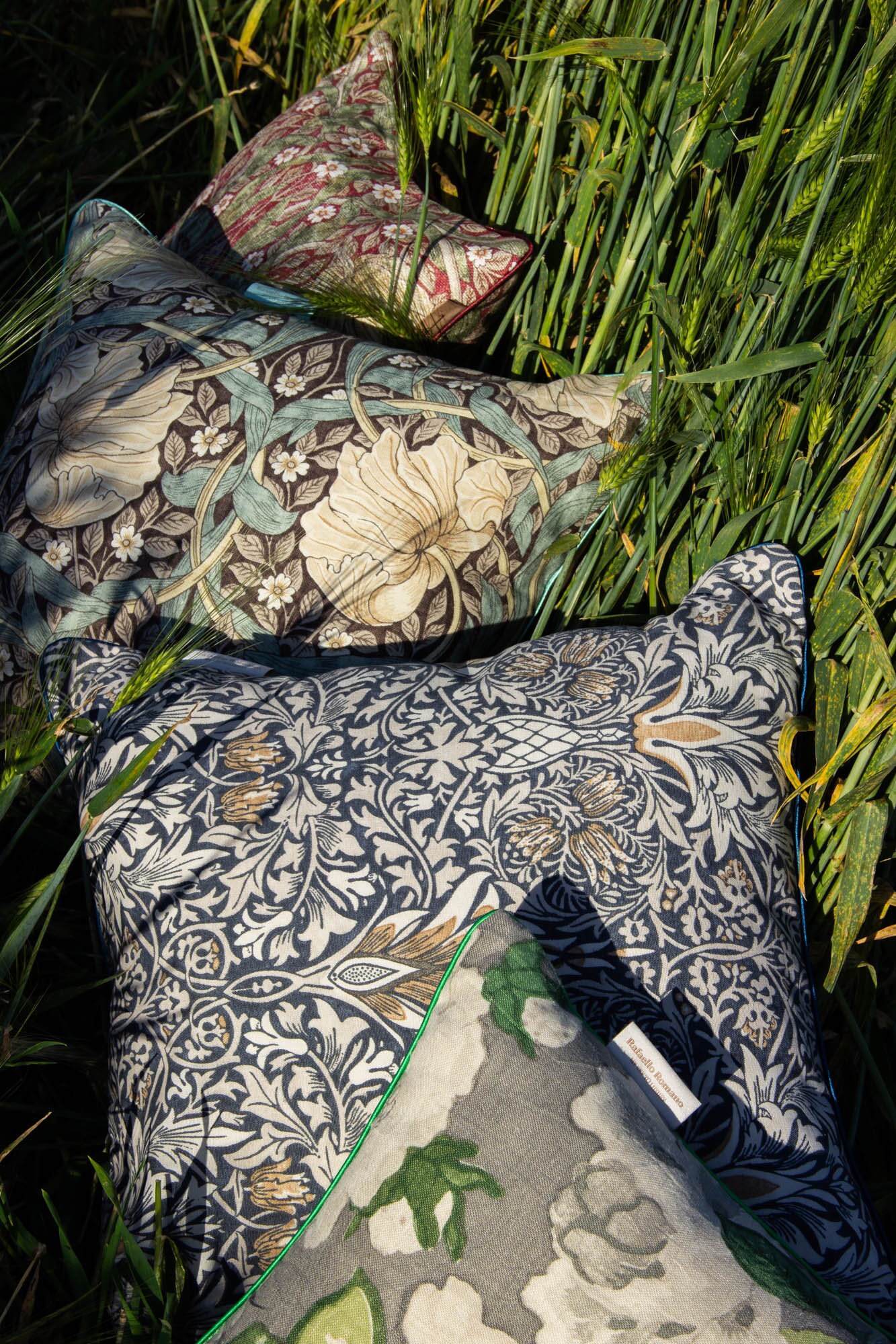 William Morris Indigo Pillow Cover Snakeshead / Elegant Throw Pillow