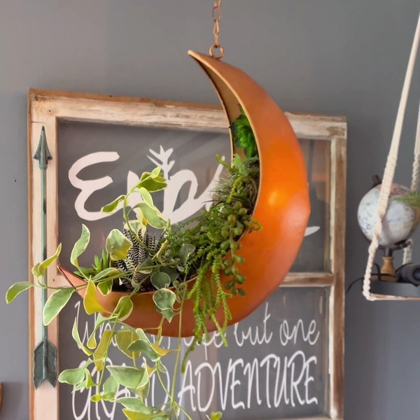 月の部屋の装飾に最適な吊り下げ式ムーンプランター - 多肉植物、エアプラント、ミニサボテン、フェイク、人工植物、ボヘミアン風の素朴な金属製プランターに最適