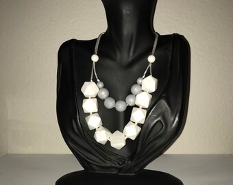 Pearly white nursing necklace