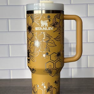 Engraved Stanley Tumbler | Bumble Bee 360 Wrap 30oz 40oz Flowers