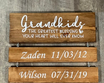 Grandparents Sign - Grandkids The Greatest Blessing Your Heart Will Ever Know - Custom Family Sign, Mother’s Day Gift, Gift For Grandma