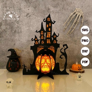 Lanterna Casa Stregata 2 Modello SVG per lanterne, carta tagliata 3D per animali, lanterna di carta di Halloween, file di taglio SVG per lanterne di carta per Cricut