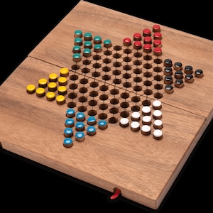 Halma size L for 2 to 6 players - playing field 26 x 27 cm - 6 x 10 game pieces
