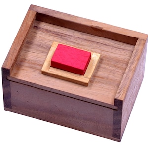 The Red Stone - 3D Puzzle - Brain Teaser in a Wooden Box