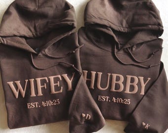 Personalized Wifey & Hubby Puff Sweatshirt, Personalized Sweatshirt, Wedding Gift, Gift for Her, Gift for Him