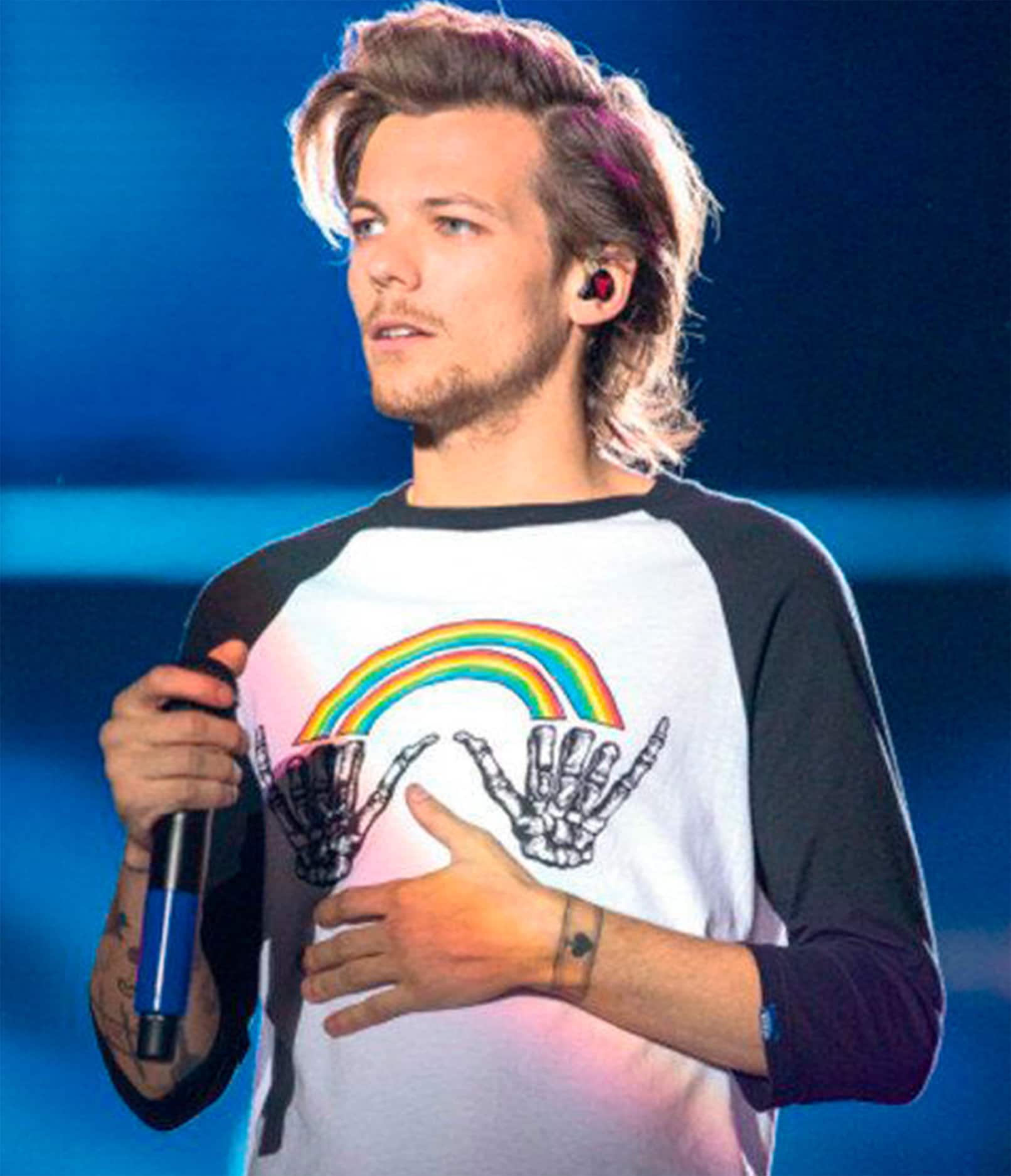 Louis Tomlinson Rainbow Baseball Tee | Louis Tomlinson Finger