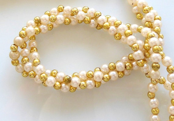 Vintage Pearl Necklace 3-row Handmade 