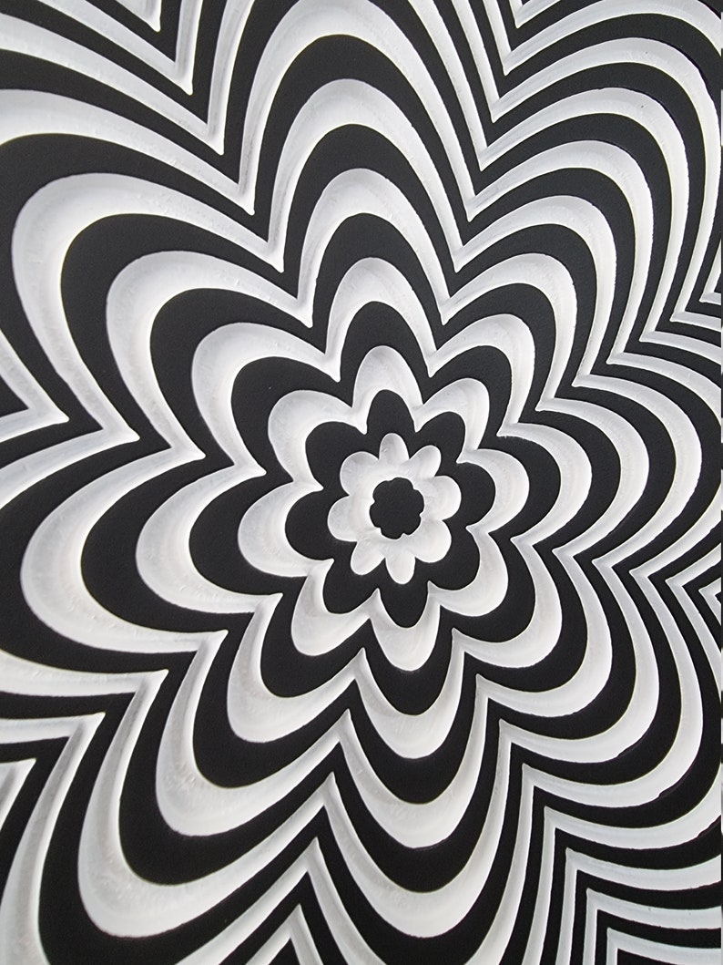 Carved Op art optical ilusion painting Moving chaos image 9